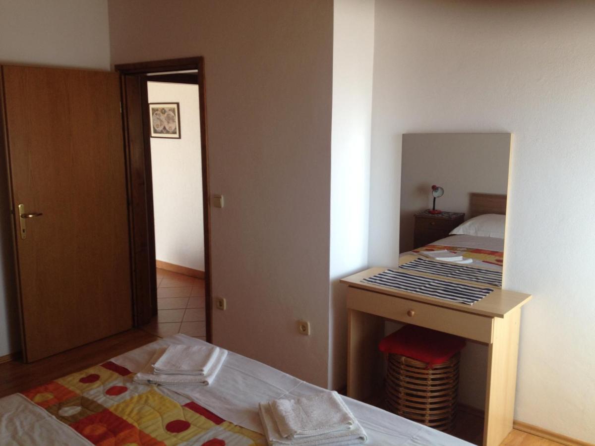 Apartments Mirela Poreč Eksteriør billede