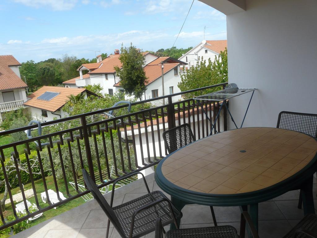 Apartments Mirela Poreč Eksteriør billede