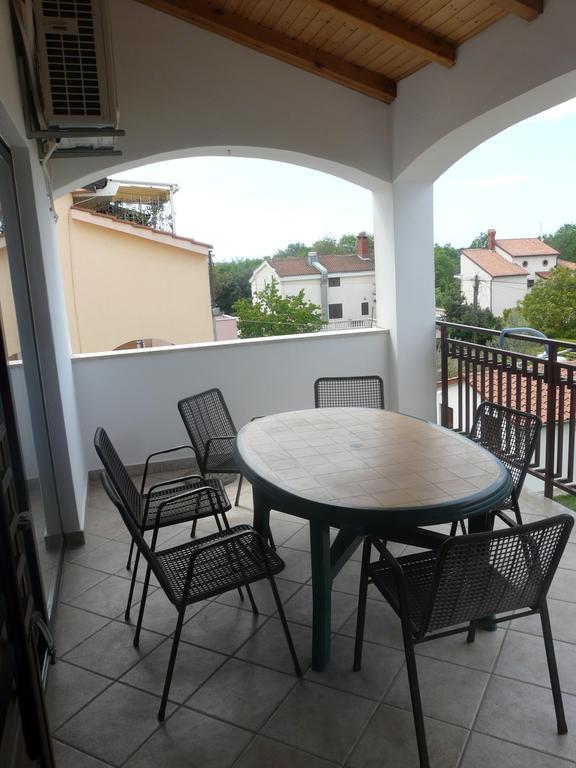 Apartments Mirela Poreč Eksteriør billede