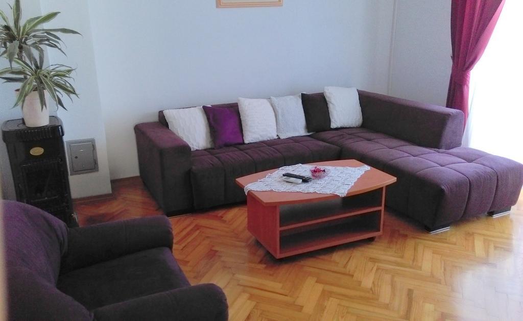 Apartments Mirela Poreč Eksteriør billede