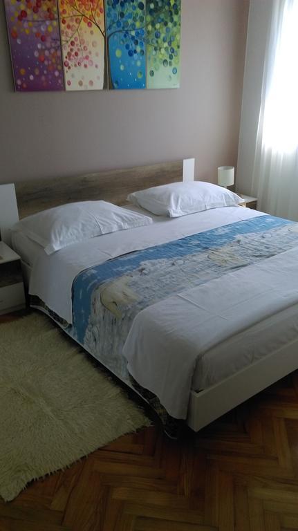 Apartments Mirela Poreč Eksteriør billede